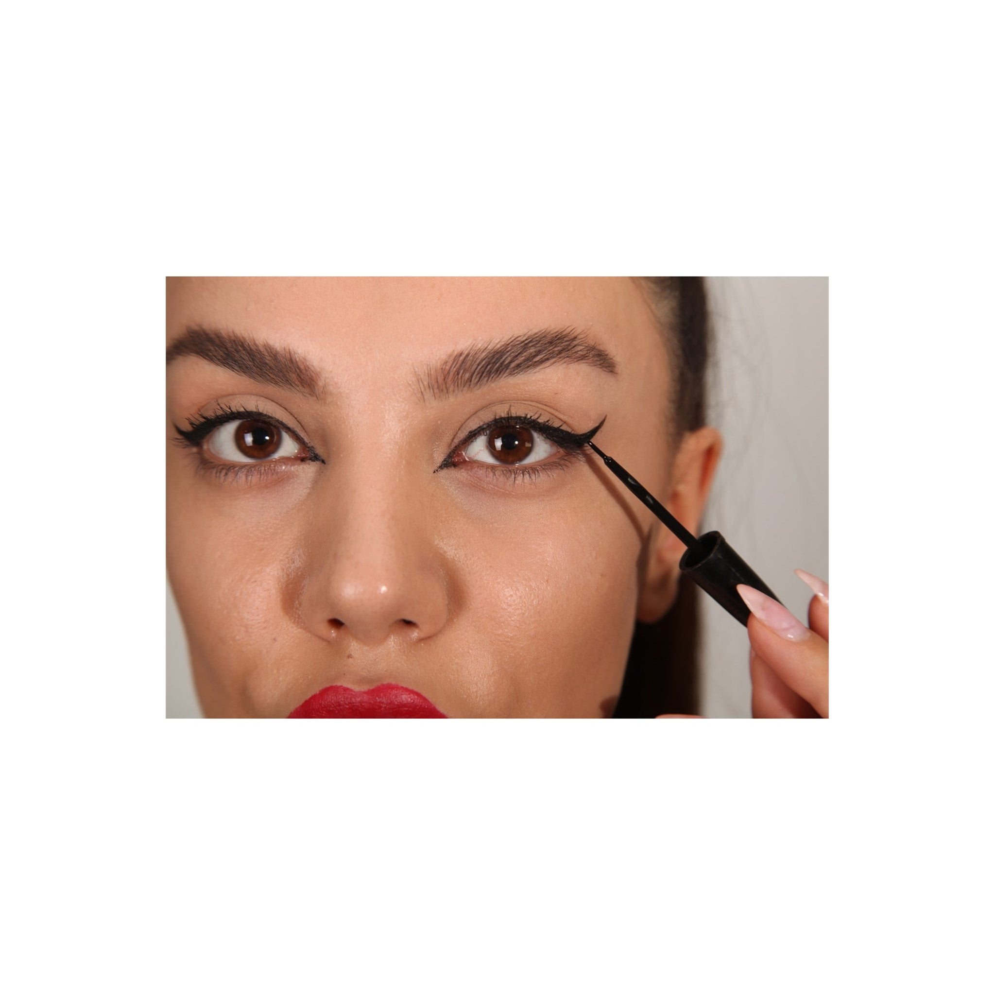 Eyeliner 01(Siyah-Black)